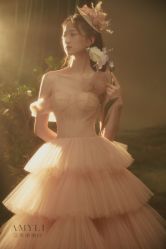 -艾米丽婚纱礼服