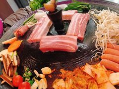-豚豚家돈돈가韩国锅盖烤肉(新北万达店)