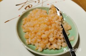 Clear Dumplings with Peeled Shrimp