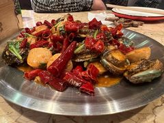 -喝丢一只鞋辣炒海鲜小烧烤(三八广场店)