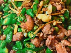 -老方桌烂蹄花川菜馆(九龙坡店)