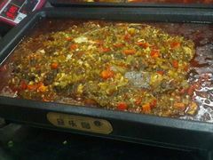 酸菜味烤鱼-鱼乐圈烤鱼餐厅(富尔沃·财富街店)