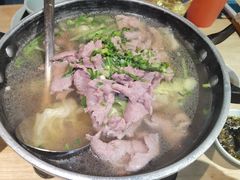 -全牛匠·乐山跷脚牛肉(新中关店)