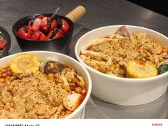 -W COLLECTIVE  DESSERT SHOP
