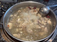 -一席地·本地鸡窝·杭帮鸡火锅(萧山银隆百货店)