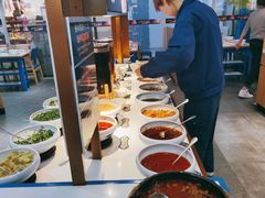 自助调料区-魔法帽酱料牛肉小火锅(海门步行街店)