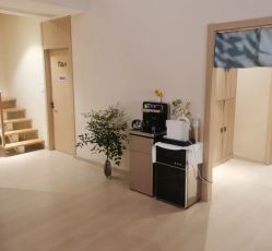 -百秀名媛纹绣美学护肤中心