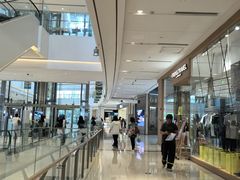 -LuOne凯德晶萃广场(徐家汇路店)