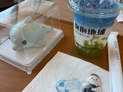 -抱抱地球咖啡馆(国家海洋博物馆店)
