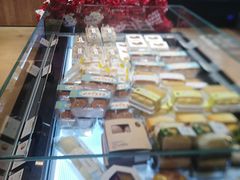 -皇冠幸福里动物奶油生日蛋糕(万达店)