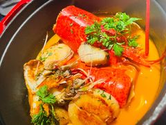 -弦月窗LUNETTE BY AMANDA(复兴路店)