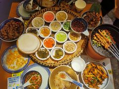 -包整·丝娃娃(一览甲秀楼风景店)