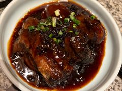 梅菜红卤窝窝骨-南京大牌档(凯德1818店)
