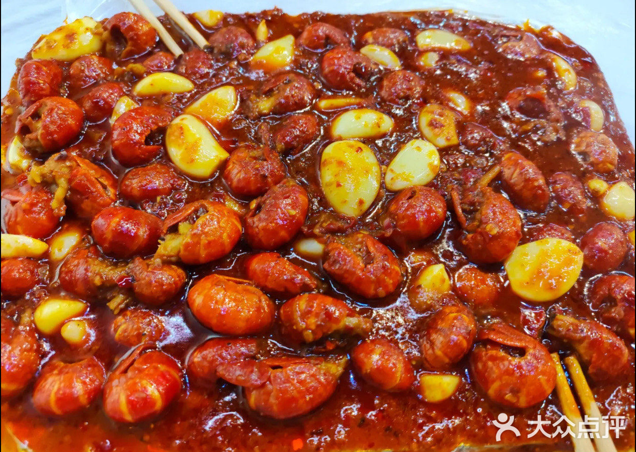 这满满的龙虾🦞肉，一口咬下去，太满足了🔥🔥