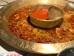 老上海罗宋汤-哥老官重庆美蛙鱼头(龙湖杭州金沙天街店)