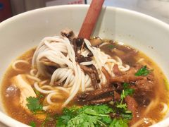 老鸡野生菌米线-云味馆米线(红花湖店)