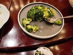 -青岛海尔洲际酒店