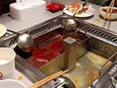-海底捞火锅(金山百联店)