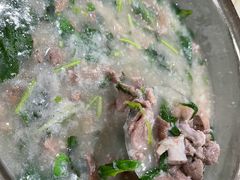 -标记美食新鲜猪杂(兴南大道店)