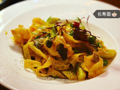 招牌蟹粉大虾意大利面-YUE·6·西式融合餐厅(外滩六号店)