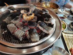 金牌鳗鱼半条-围炉肉舍•炭烤活鳗•丹东海鲜烤肉(步行街店)