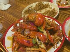 -冶建镜子·老南昌大排档·江西虾王(总店)