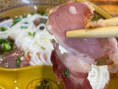 -肇兴特色牛肉粉