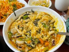 海鲜紫菜拌饭-屋里家延边朝鲜族冷面(南园店)