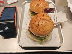 -必胜客(大宁路店)