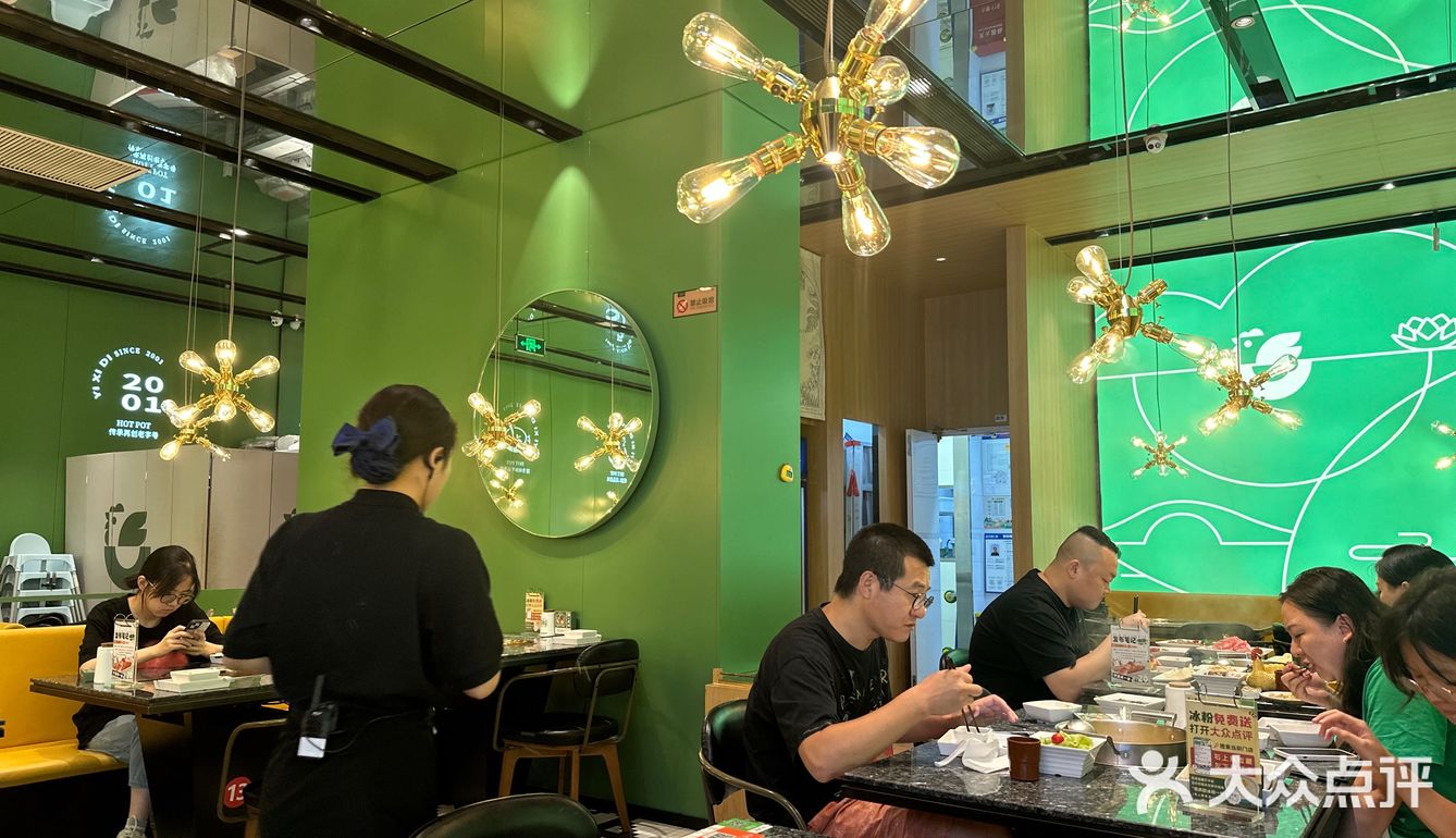 一席地鸡窝都能为您带来难忘的餐饮体验