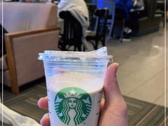 -星巴克臻选(盐城金鹰聚龙湖店)