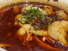 -渝是乎酸菜鱼·川渝小炒(新世界百货望京店)