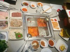 -海底捞火锅(银泰中心店)