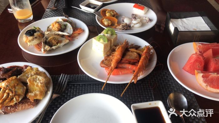 荣誉国际酒店-云顶旋转餐厅图片