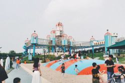 -季高兔窝窝亲子园(上海薰衣草公园店)