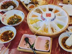 -怪噜范·老贵阳街头名小吃(鸿通城店)