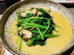 奶油菠菜-穹六人间 people 6(岳阳路店)