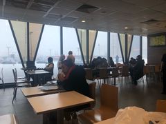 -麦当劳(哈西万达店)