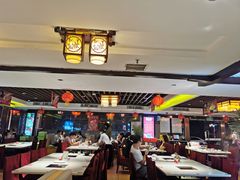 大堂-潮泰牛肉火锅 · 创于1992年(车公庙店)