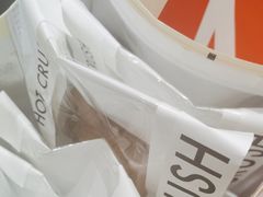 -HOT CRUSH趁热集合·现烤面包(环球港店)