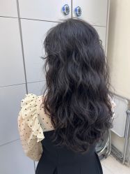 -十六番发型师事务所