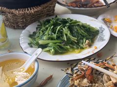 -七的湖·晚芳亭·阳澄湖农家菜·大闸蟹(莲花岛店)