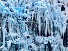 -大平台龙居瀑布旅游区