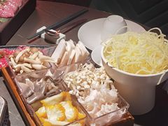 -卤鼎记·潮汕卤水火锅饭店(北京首店)