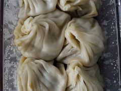 -笑来喜馄饨小笼工坊店(湖滨街店)