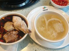 -烹然四季椰子鸡火锅(团结湖总店)