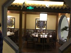 -十二饭点·川菜(北站圆融店)