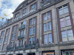 -De Bijenkorf百货公司