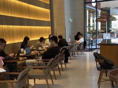 -星巴克(新达汇三林店)