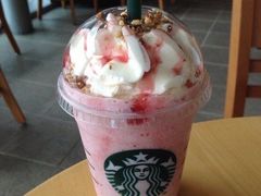 樱花初绽拿铁-星巴克(七宝领展广场1F店)